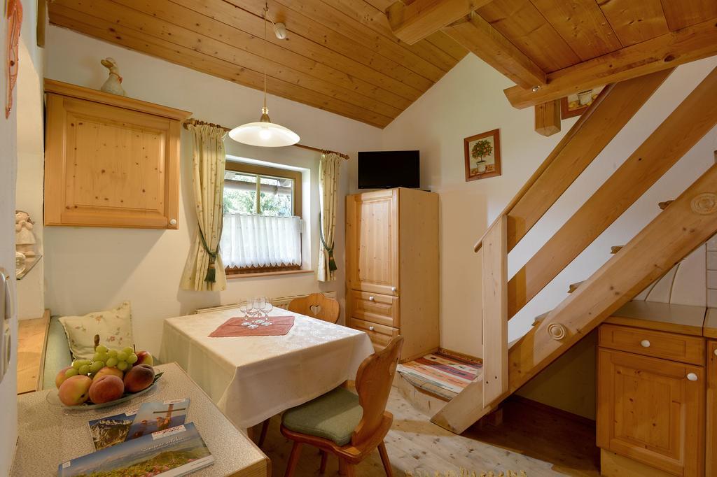 Apartment Landhaus Mühlau in Tirol Erpfendorf Habitación foto