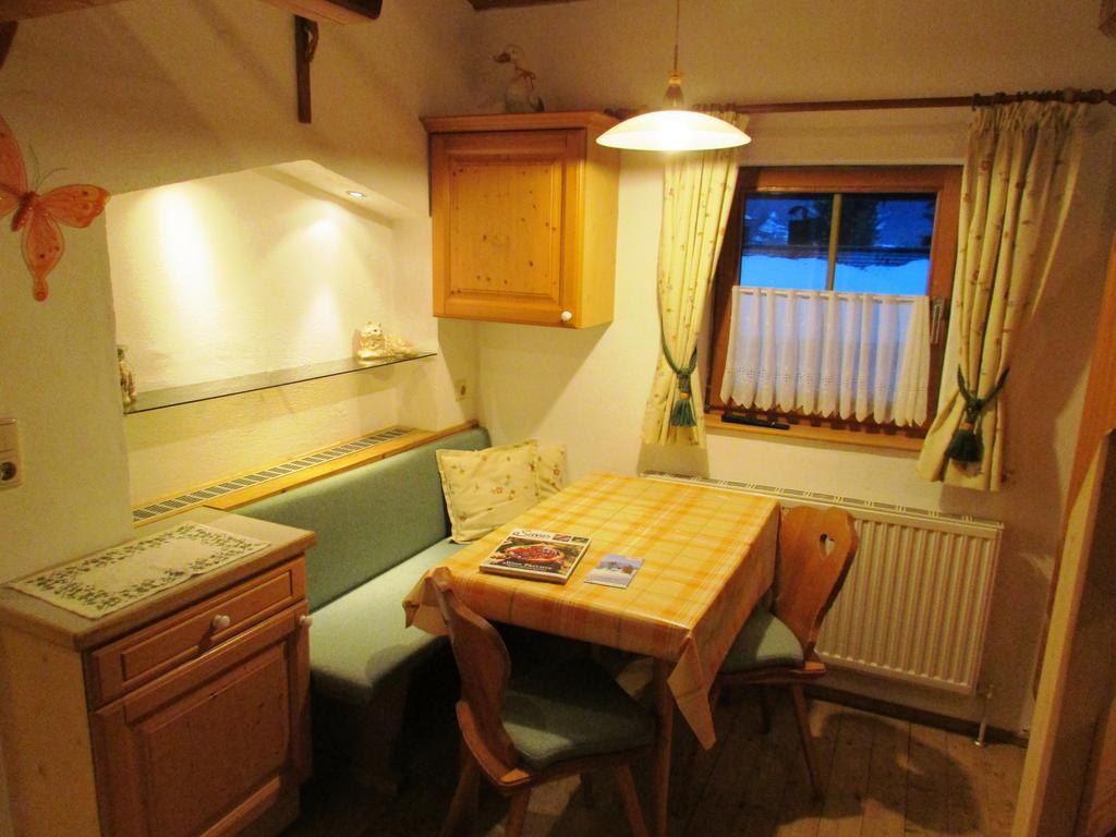 Apartment Landhaus Mühlau in Tirol Erpfendorf Habitación foto